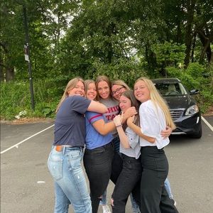 Meet your Posher, Nora